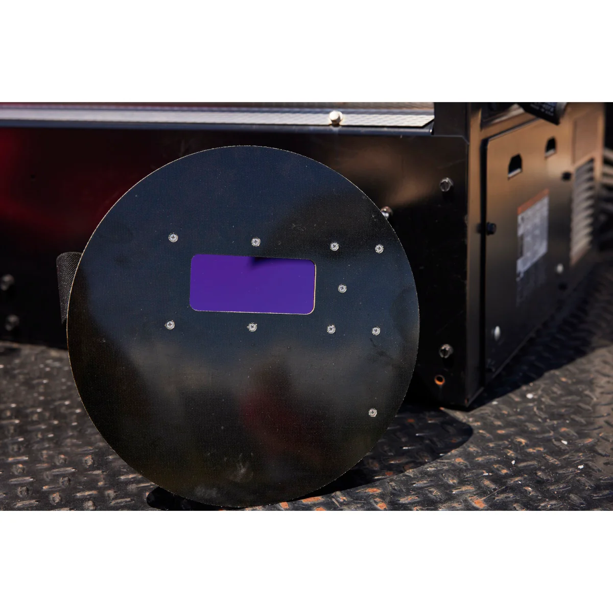 Lincoln 2x4C Series Premium Glass Welding Lens - Fixed Shade (KP5268) - Image 3