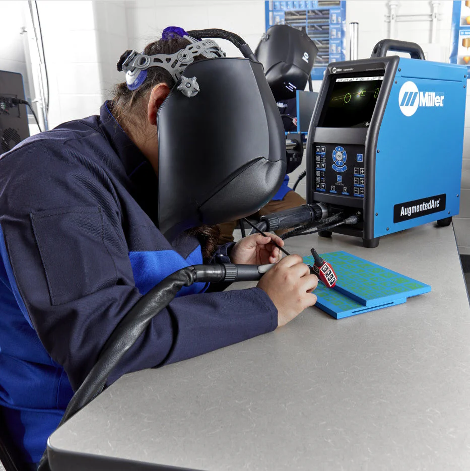 Miller AugmentedArc Augmented Reality Welding System (951823) - Image 3